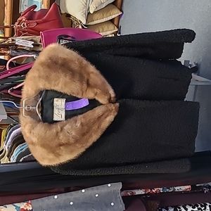💋 Vintage Fur Jacket